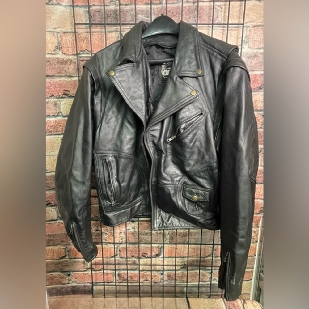 Highway One men’s leather jacket size XL